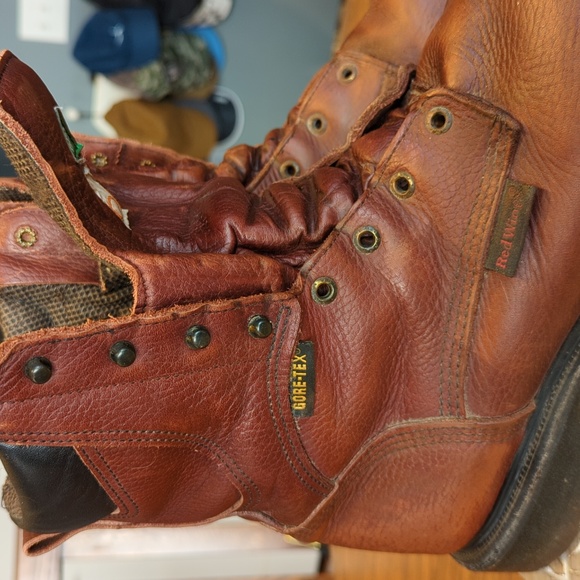 Red Wing steel toe Gore-Tex boots. 12E - Picture 3 of 16